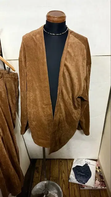 Niko and 셋업 상 3 하 4