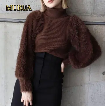 새상품급 무루아 페더 슬리브 타이트 니트 하이넥 브라운