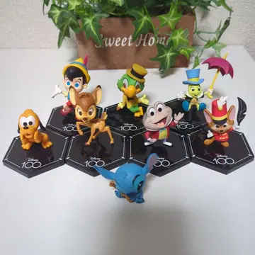 디즈니 100주년 미니 피규어 세트