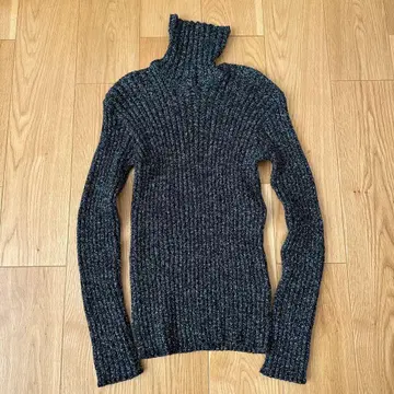 [레어 새상품급] 에네스베 옴므 니트 화이트 택 빈티지 프랑스제 S