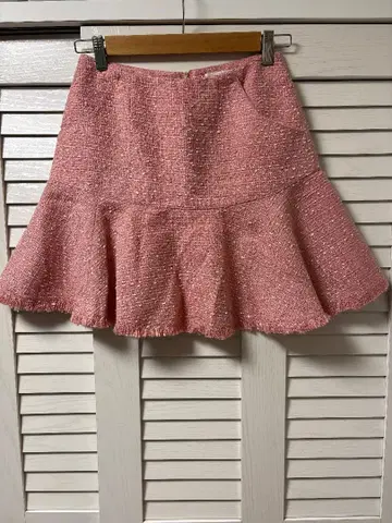 택 포함 미사용 새상품 릴리 브라운 플레어 스커트 핑크