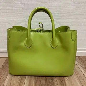 APPENA 천연 가죽 라임 그린 토트백