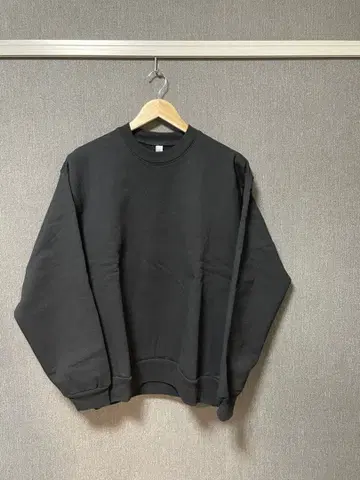 로스앤젤레스 어패럴 맨투맨