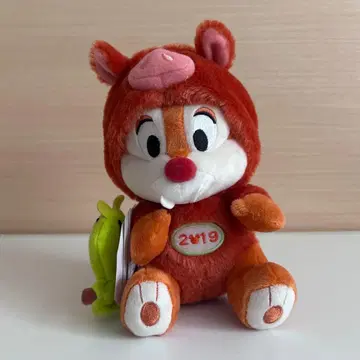 도쿄 디즈니랜드 2019년 멧돼지 데일 봉제 인형