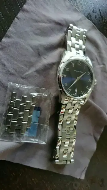 새상품급 해밀턴 재즈 마스터 신라인 H38511133 여분 시계 부품