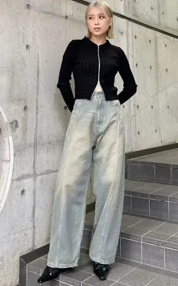 MURUA 배럴 레그 코쿤 실루엣 데님 블루