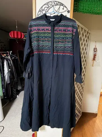 haupia chase 자수 롱 원피스