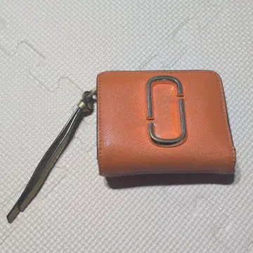 마크제이콥스 이단 접이식 지갑