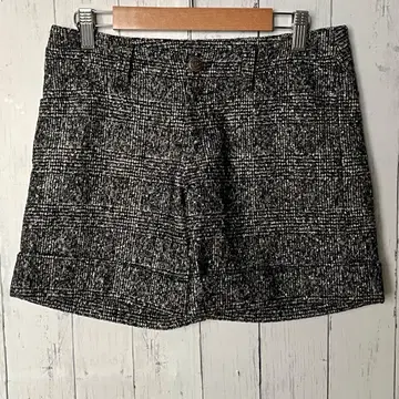INGNI 잉그 울 혼방 트위드 숏팬츠 S