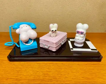 beco+81 아트 에모셔널 컬렉션 엉덩이 귀 토끼