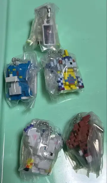 디지몬 도트 피규어 참 5종