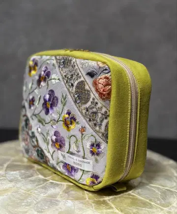 메이크업 파우치 인도 자수 리본 (옐로우 그린)