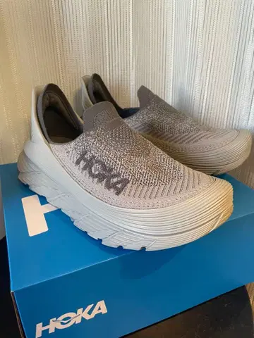 호카 스토어 TC 그레이 27.0 호카