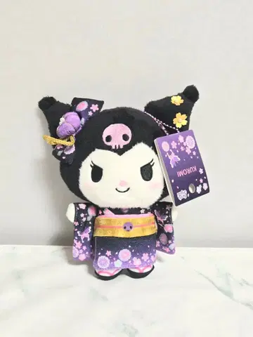 쿠로미 기모노 마스코트