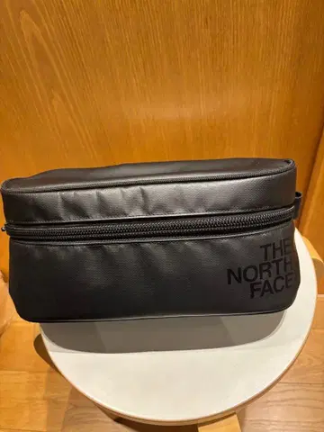 THE NORTH FACE 바디백 블랙