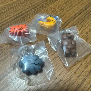 DAISUKE KONDO 메지루시 액세서리 달 거미 태양 곰