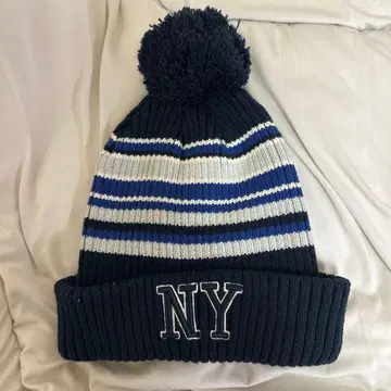 NY 자수 스트라이프 비니