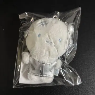 aespa 윈터 팬라이트 인형 키링 실버 버전