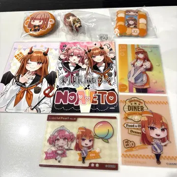 카라피치 에토 노아 브로마이드 미니 사진 케이스 캔뱃지 외 8종 세트