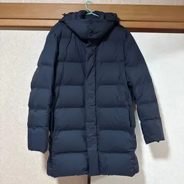 UNIQLO 블랙 다운 자켓
