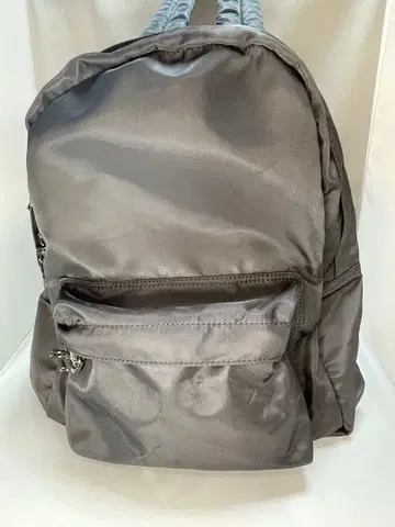 그레이 나일론 백팩