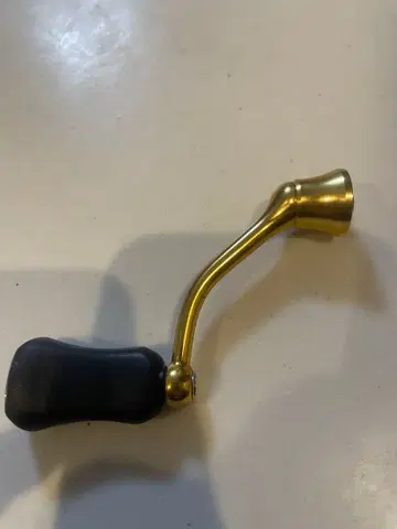 다이와 23 레가리스 2000S-P 정품 핸들