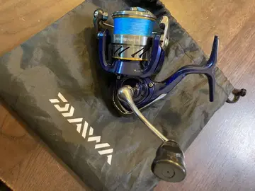 Daiwa Crest LT2500S-XH 스피닝 릴