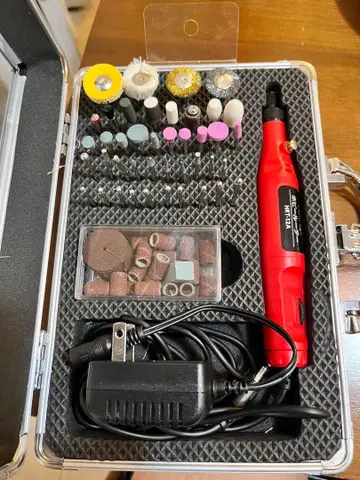 취미용 라우터 거의 사용 안 함 사용 시간 30분 정도