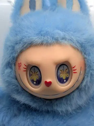 파란 라부부 봉제 인형