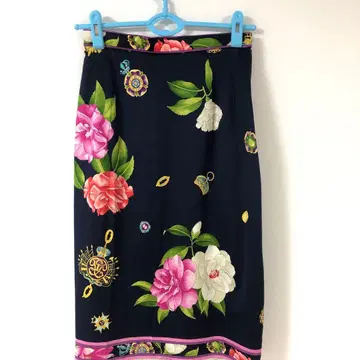 LEONARD 타이트 스커트