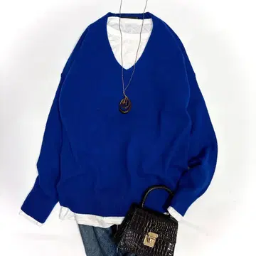 새상품급 iCB 아이시비 [캐시미어 혼방] Linda V넥 니트 블루 S