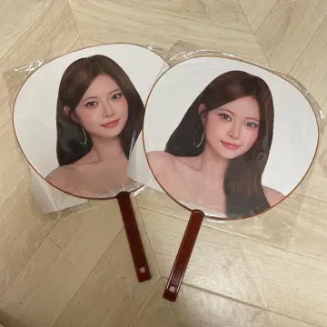 HONG EUNCHAE 부채 2장 세트