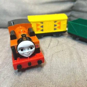 [ 니어 ] 프라레일 토마스 새상품급 작동 확인 완료