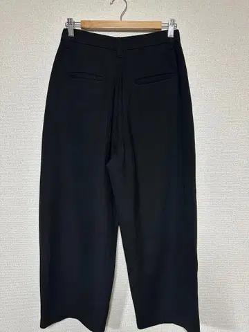 새상품 Todayful 와이드 코쿤 트라우저 블랙