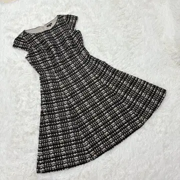 TOCCA 플레어 원피스 체크 블랙 자수 4 L