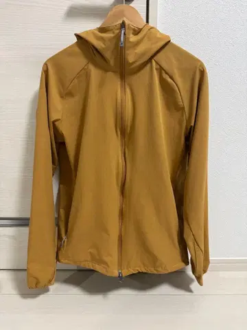 Houdini Daybreak Jacket M 사이즈