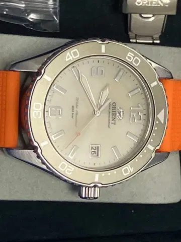 ORIENT 마코40 솔라 손목시계