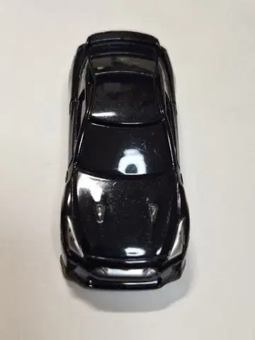 토미카 4D 닛산 GT-R 메테오 플래이크 블랙 펄