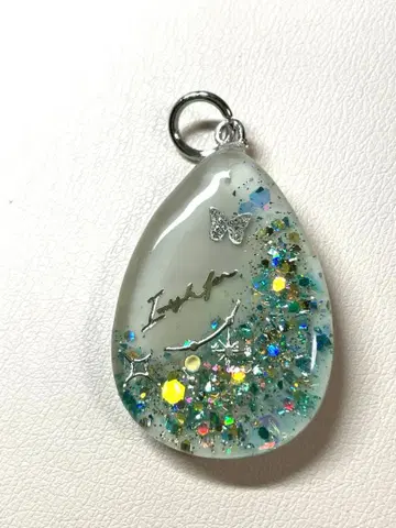 레진 핸드메이드 목걸이 snowButterfly