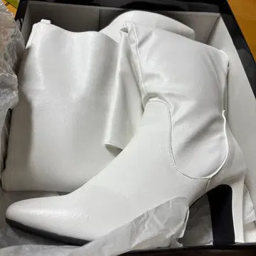 [ 미사용 ] 롱 부츠 화이트 여성용