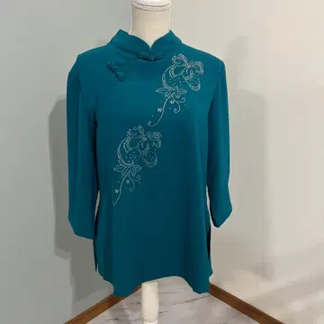 태극권 셔츠, 틸 컬러 비쥬 장식 오분 소매 셔츠