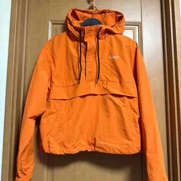 broken base 나일론 자켓