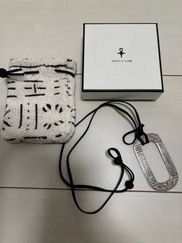 ADWAT'N TUAREG 아다왓 투아레그 목걸이