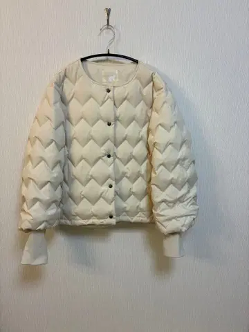 FAVORI 아이보리 퀼팅 다운 자켓 다운 코트