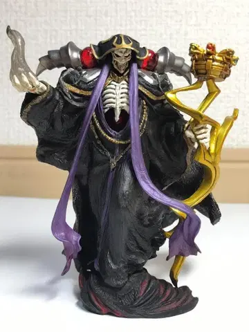 오버로드 아인즈 울 고운 피규어만