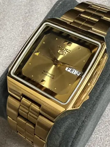 SEIKO 5 빈티지 자동 와인딩 21석 골드 스퀘어 케이스 새상품급