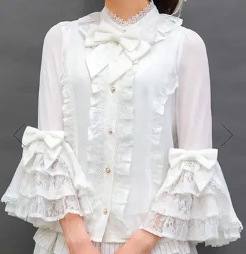 Chalmiere 공주 소매 7부 기장 블라우스 화이트 kawaii