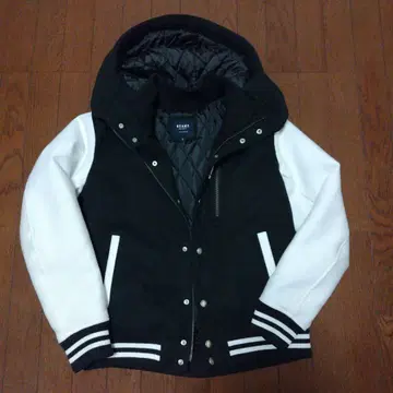 [ BEAMS HEART ] 후디 바시티 자켓