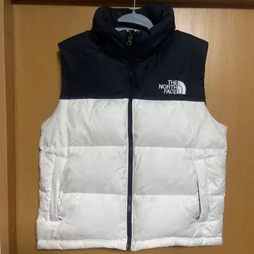 THE NORTH FACE 다운 베스트 700 필파워