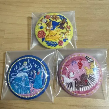 마리 앙투아네트 미녀와 야수 신데렐라 자수 캔뱃지 3개 세트